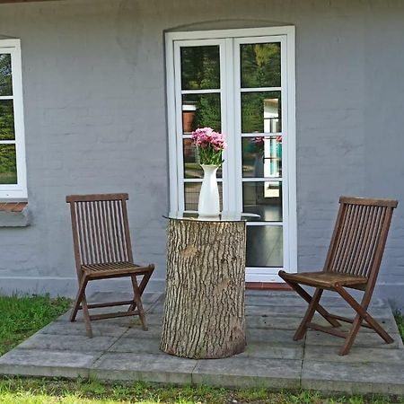 Pappelhof - Doppelhaushälfte mit Garten in Grömitz Exterior foto